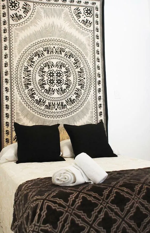 Guest house Residencia Artistica Hotel Cancun Mexico