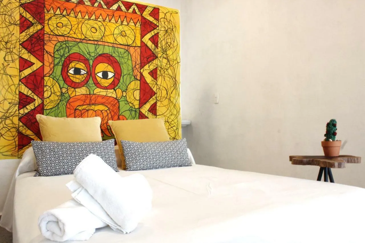 Residencia Artistica Hotel Cancun Guest house